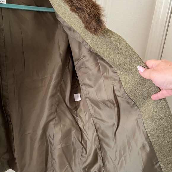 Adolfo Suit Jacket w/Faux Fur - Picture 8 of 10